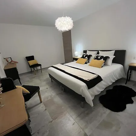 Le Noisetier Proche Europa Park Marcher De Noel Et Carnaval *